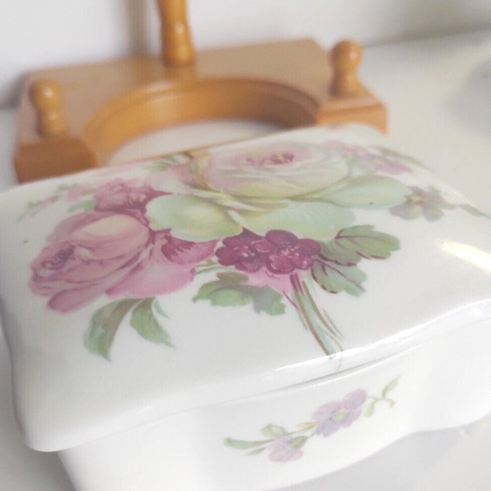 Royal Heritage Porcelain Jewellery Box Rose Theme 4 1/2" x 4"